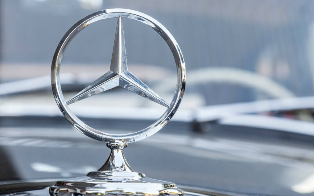 The three-pointed Mercedes-Benz star symbolising balance between Work, Play and Rest for mental wellbeing